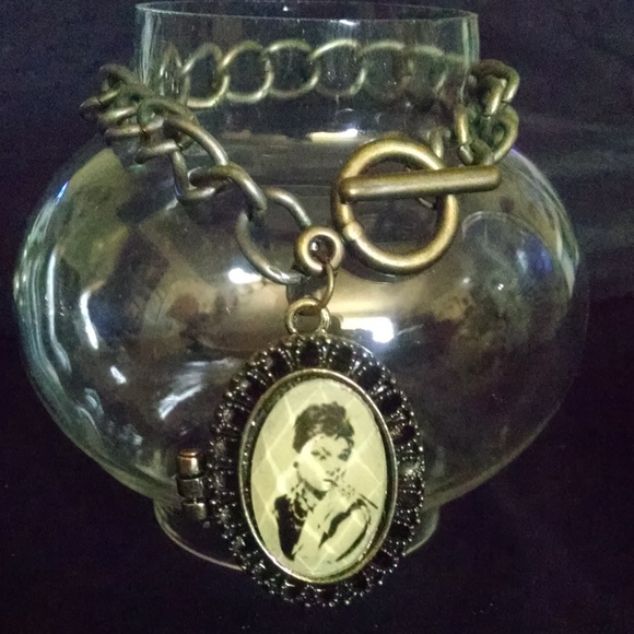 Vintage Antique Style Functional Locket Bracelet